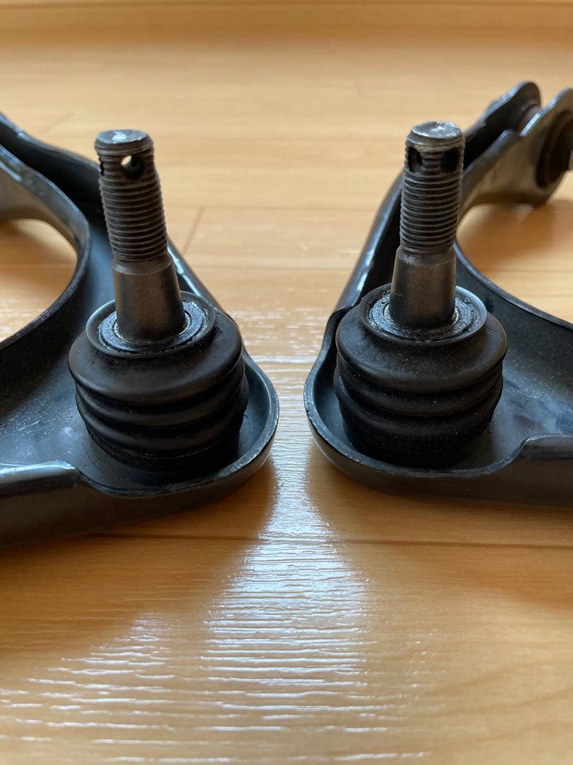 レクサス IS GSE20 フロント アッパーアーム - メルカリ