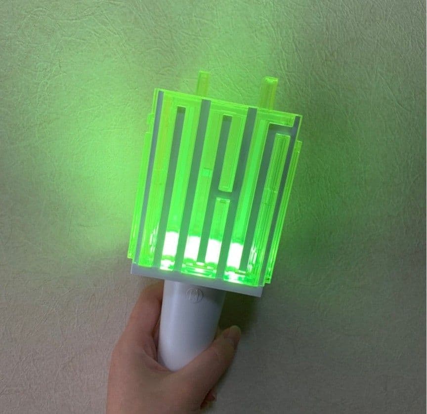 NCT 127 DREAM 草鈍器 ペンライト - メルカリ