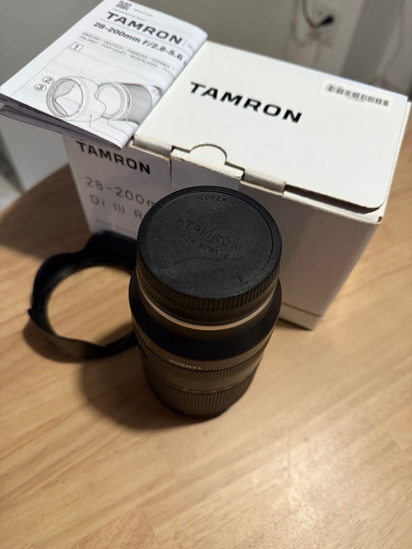 TAMRON 28-200mm F/2.8-5.6 ズームレンズ
