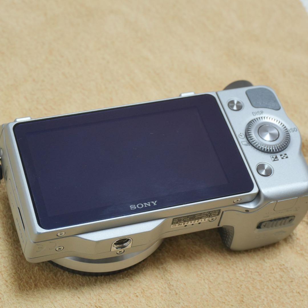 SONY NEX-5T シルバー ミラーレス一眼 APS-C - メルカリ