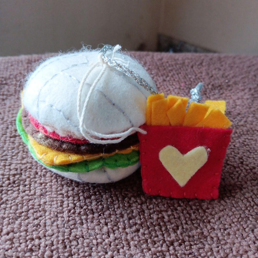 部活応援 お守り 排球 バレーボール ハンバーガー フェルトマスコット