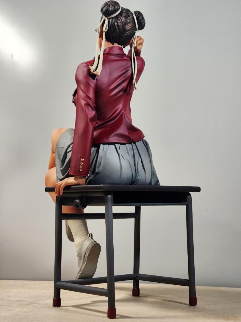 制服姿の春麗 ガレージキット塗装済み完成品 - メルカリ