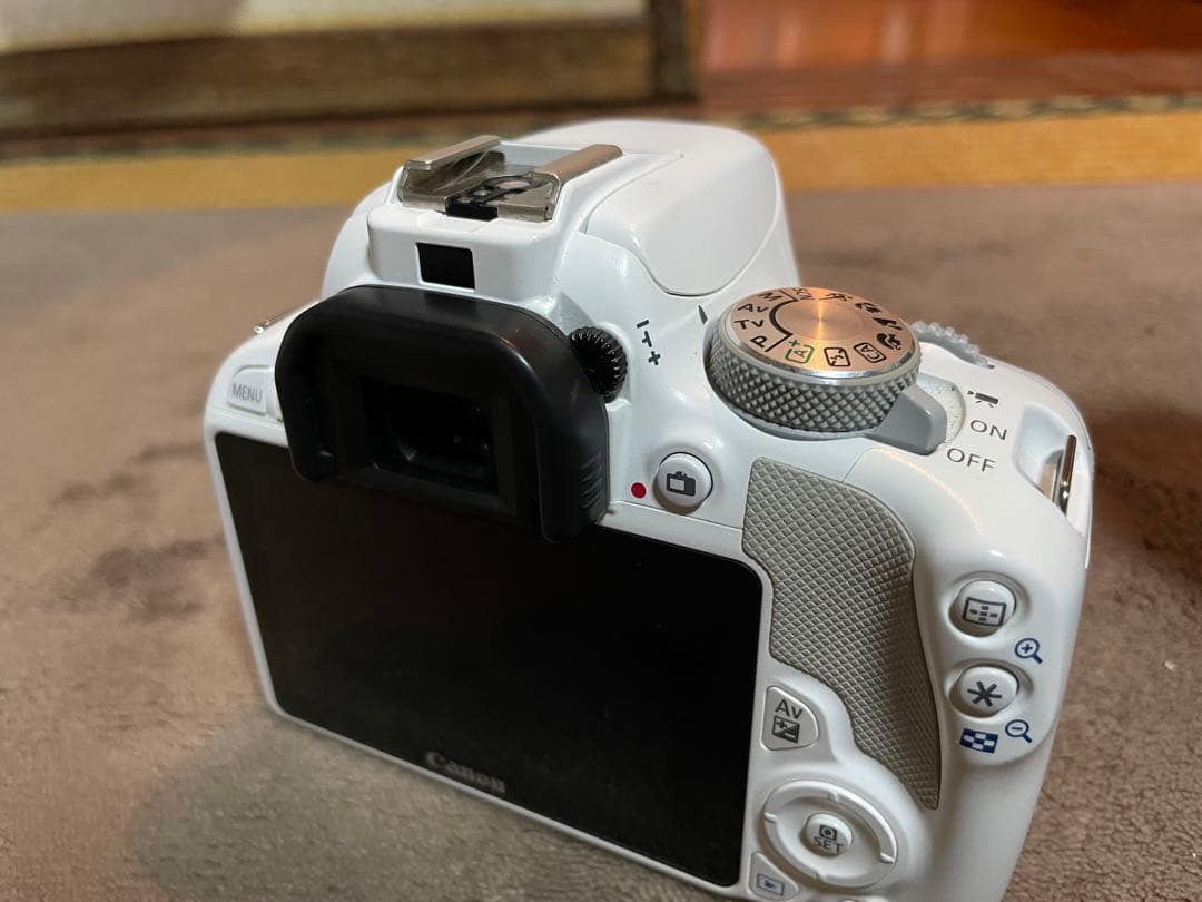 Canon EOS KISS X7 レンズキット WHITE EOS KISS X7 クラス別