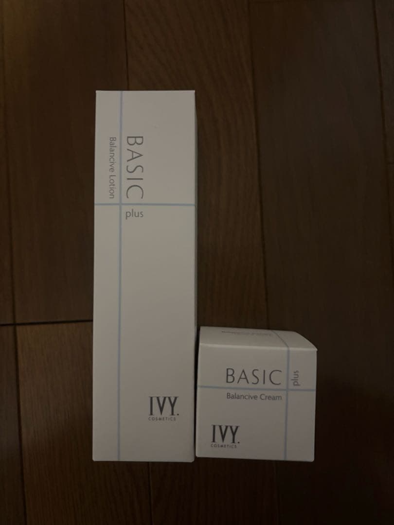 アイビー化粧品 ベーシックプラス - メルカリ