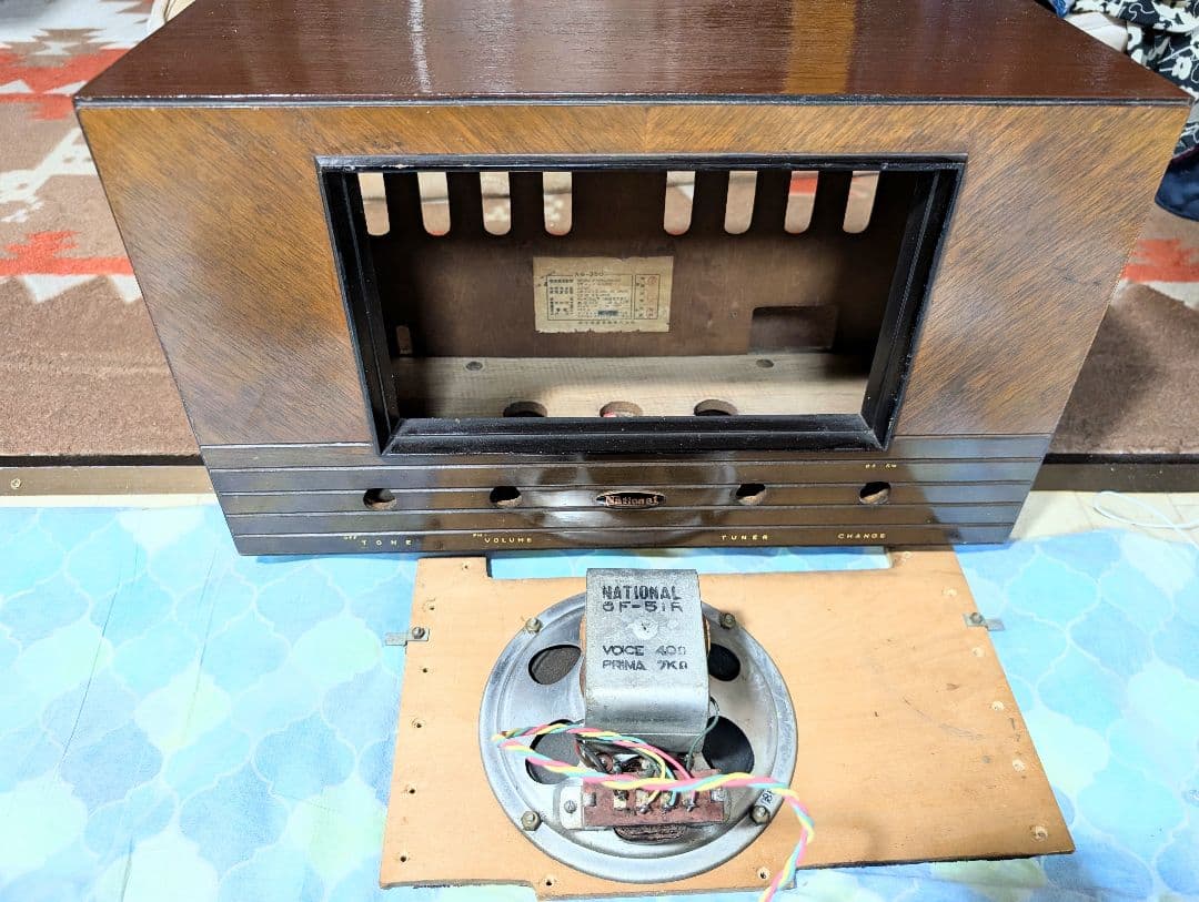 昭和家族団らんレトロ真空管ラジオ2バンド bluetooth付 ホームラジオ