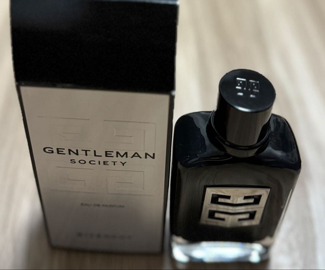 ジバンシィジェントルマンソサエティオーデパルファム100ml 3274872448780_1.jpg