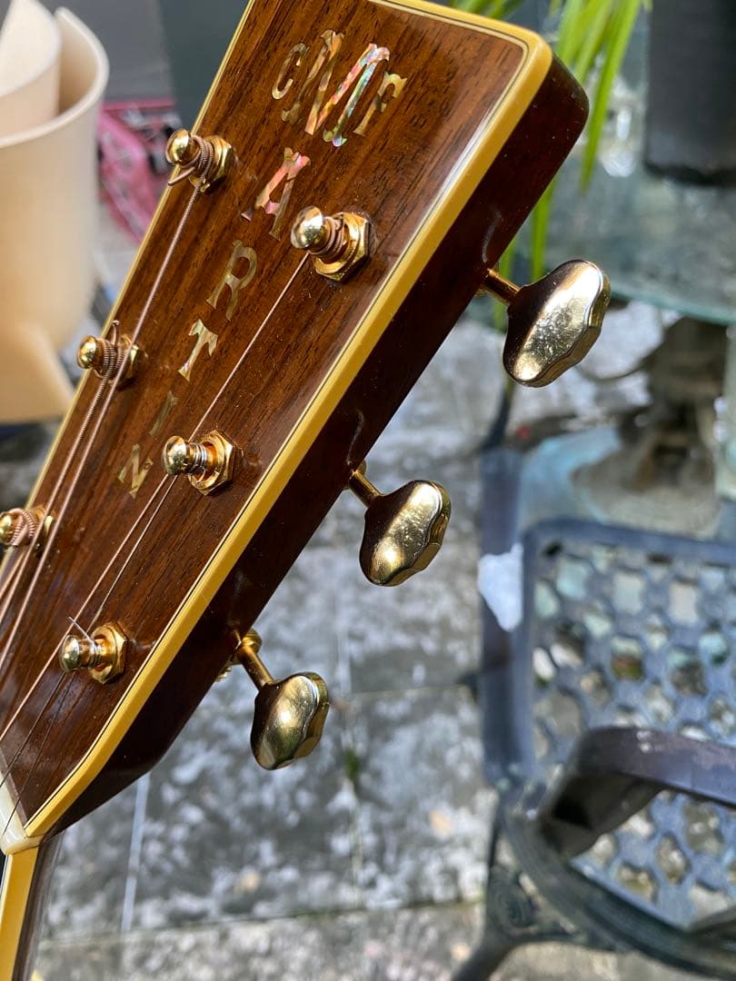 【C.F.Martin & Co.】J-40 縦ロゴ / 極めて美品【希少】