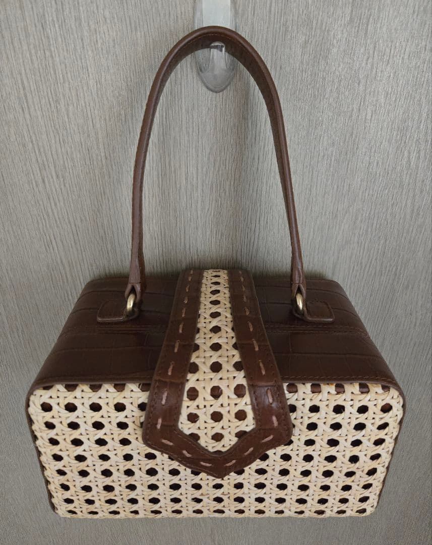 美品 ☆ MEHRY MU メヘリームー 牛革&籐かごバッグ - メルカリ