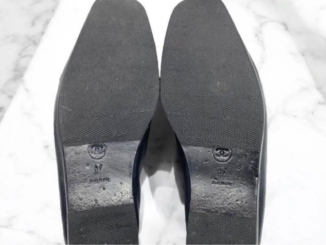 CHANEL ロゴ型押し ローファー ガンメタリック 24cm - 靴最 安値 で