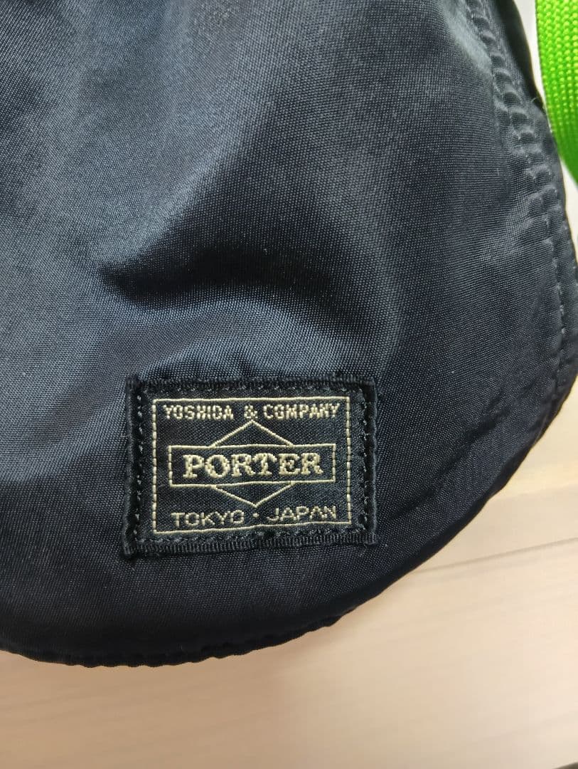 PORTER☆TANKER☆巾着バッグ☆巾着ポーチ☆ブラック☓ライムグリーン良品