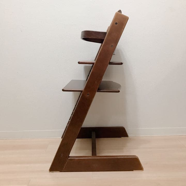 希少 ウォールナットブラウン ストッケ トリップトラップ ベビーチェア