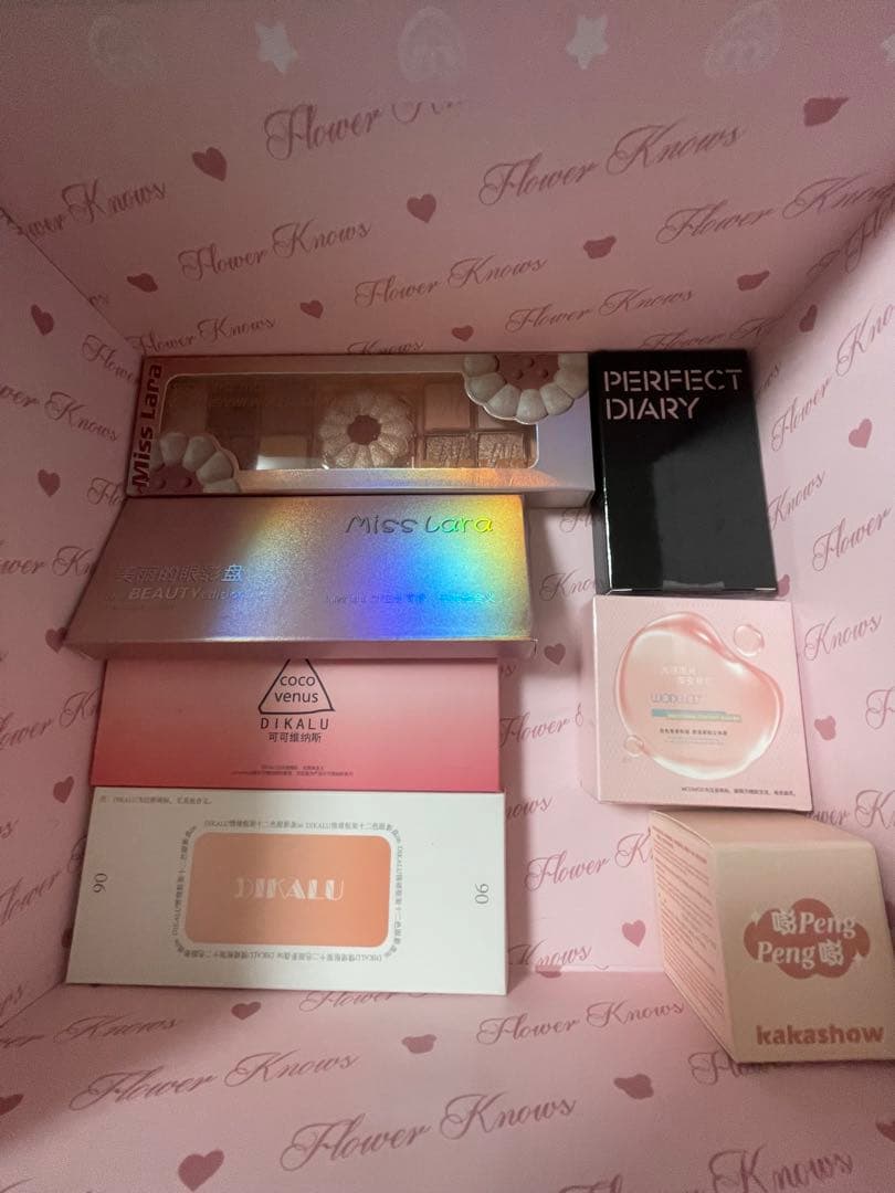 中国コスメ 16点セット Flowerknows 花西子 - メルカリ