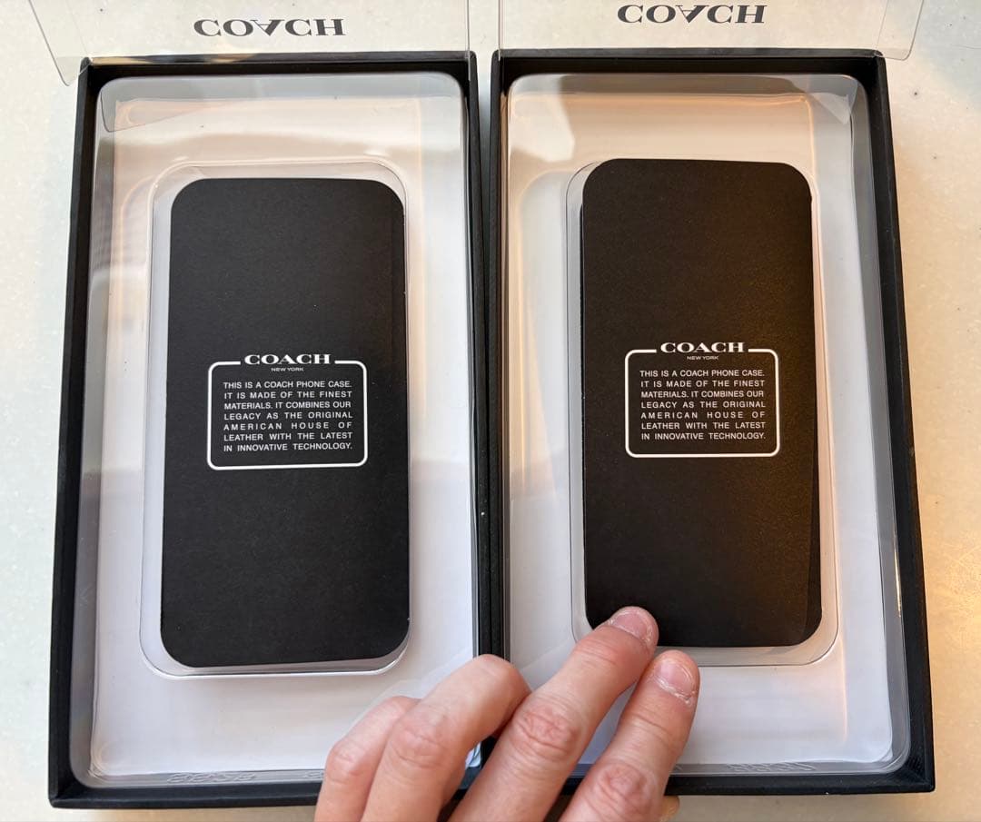 ⭐️COACH コーチ⭐️iPhone12mini用ハードケース シグネチャー柄