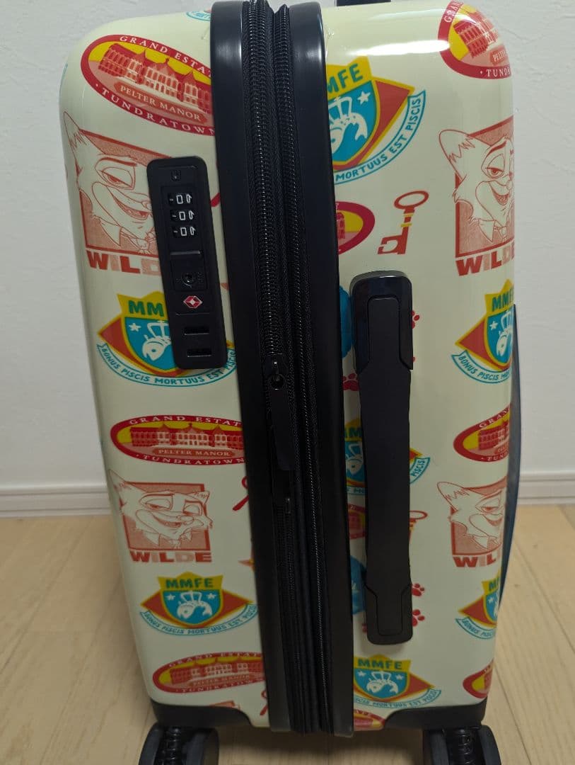 新品未使用 ズートピア キャリーケース ドンキ ズートピア2 - メルカリ
