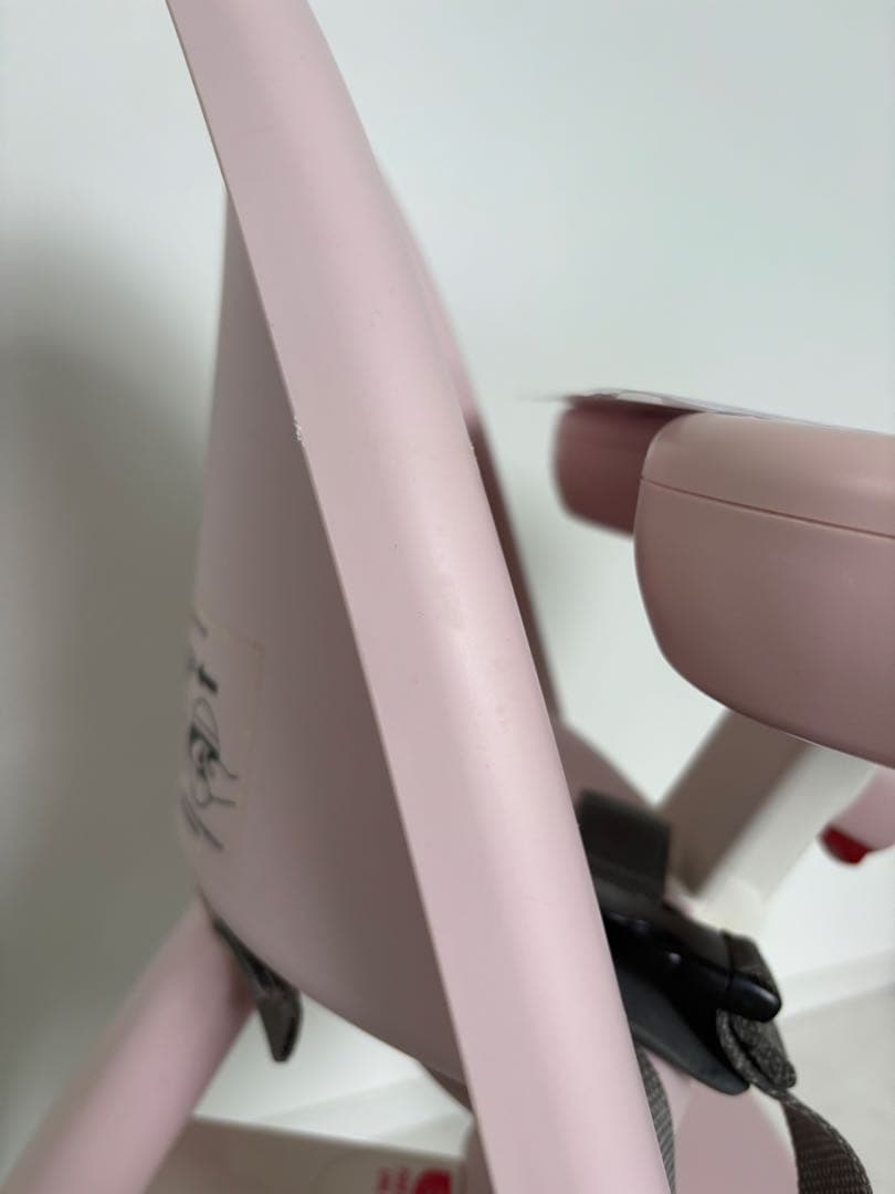 ベビービョルン ハイチェア ピンク 食事 椅子 ベビーチェア - メルカリ