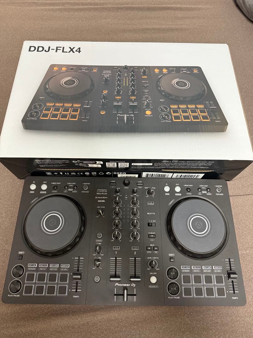 Pioneer DJ DDJ-FLX4 DJコントローラー　美品 DDJ-FLX4 - マルチアプリ対応2ch DJコントローラー (Black)