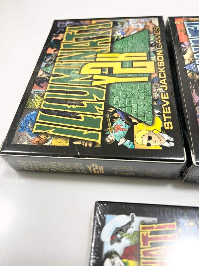 イルミナティカード未開封BOX《まとめ売り》絶版廃盤伝説フリーメイソン最終日です