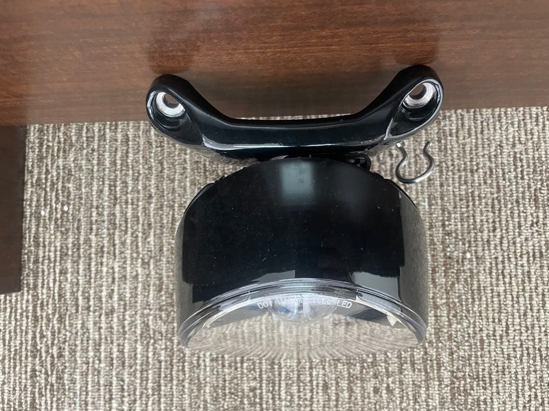 ブレイクアウト117純正ヘッドライト ブレイクアウト117純正ヘッドライト