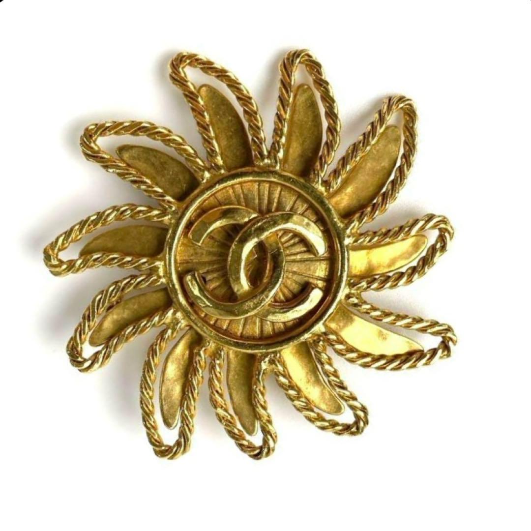 シャネルCHANEL ココマーク 太陽モチーフ ブローチ 94A シャネル CHANEL ココ マーク ピン ブローチ 太陽 ゴールド メッキ
