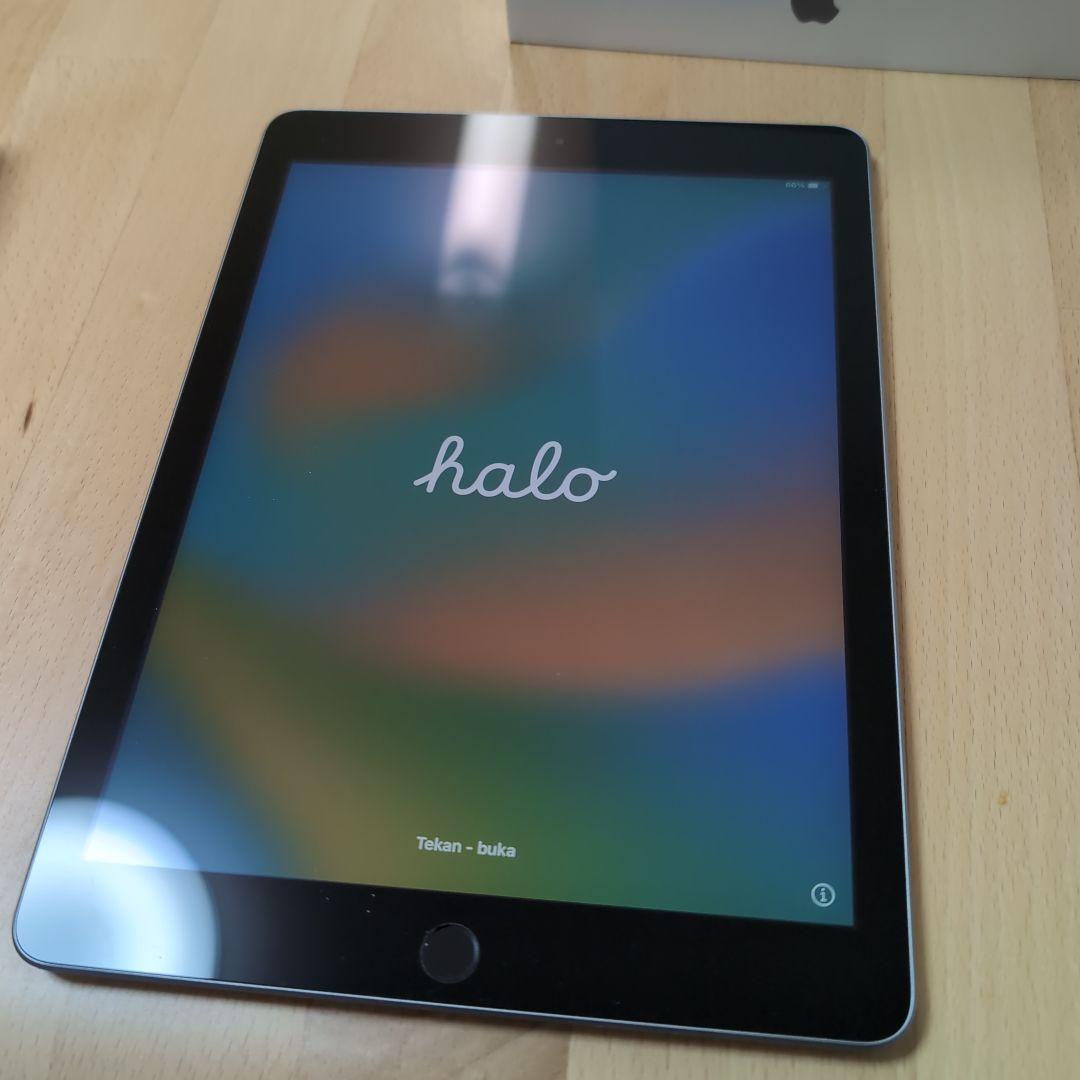 Apple iPad 第5世代 シルバー 128GB WiFiモデル Amazon.co.jp: 【整備済み品】 Apple iPad (第5世代) Wi-Fi +