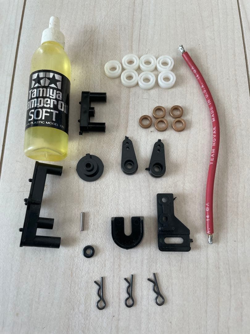 タミヤダートスラッシャーセット（バッテリー、充電器、プロポ