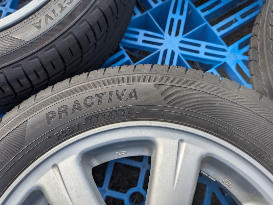 ①中古品 ダイハツタント2024製タイヤ付き純正ホイール4本セットの2