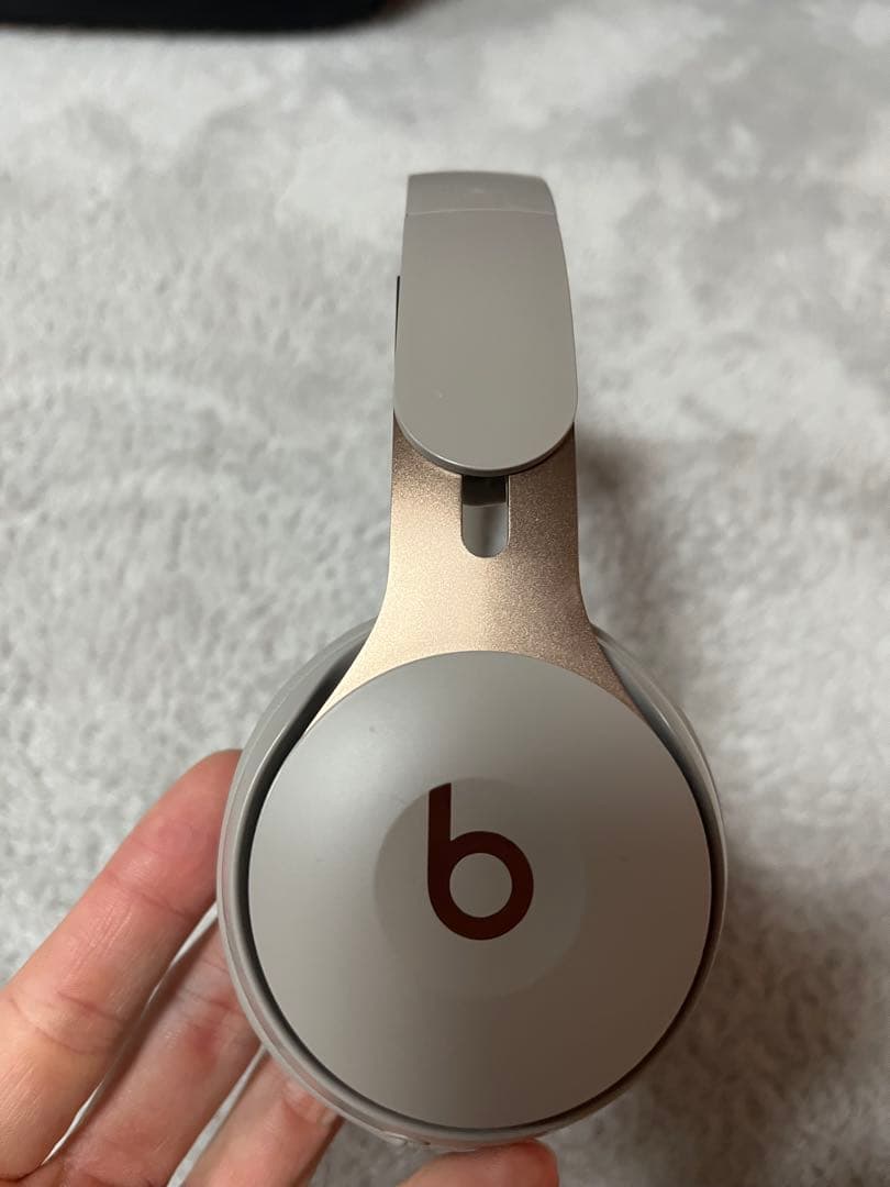 Beats ワイヤレスヘッドホン solo pro アイボリー Beats Solo Pro Wireless Noise-Canceling Headphones (Ivory