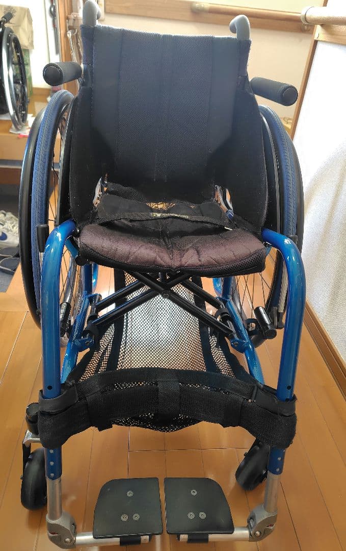 車椅子（自走用）OXエンジニアリング NEO ブルー - メルカリ