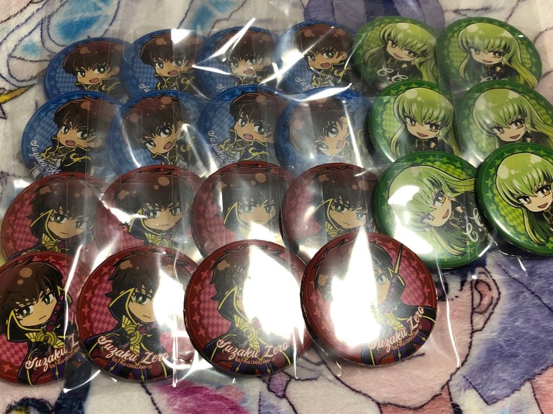 コードギアス 枢木スザク C.C. 缶バッジまとめ売り - メルカリ