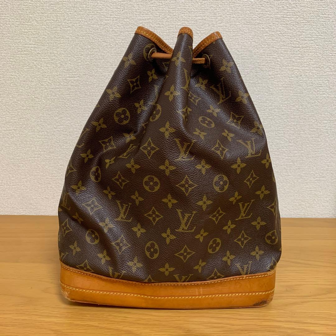 《大人気》LOUIS VUITTON☆ノエ モノグラム ショルダーバッグ 巾着