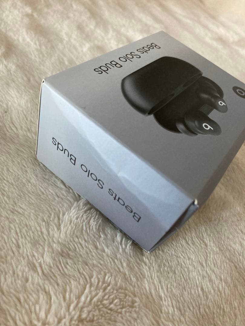 イ）未開封Beats Solo Buds ブラック