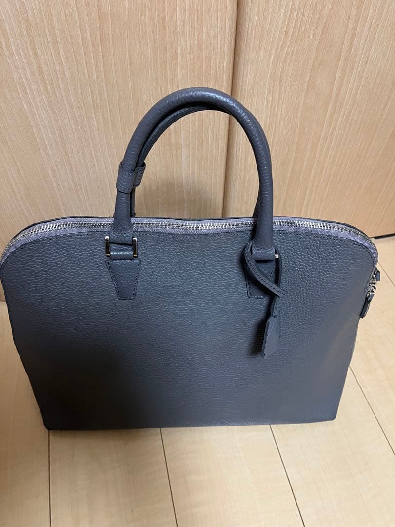 ユナイテッドアローズ ラウンドブリーフケース 牛革 グレー レザー ラウンド ブリーフケース（ビジネスバッグ）｜UNITED ARROWS