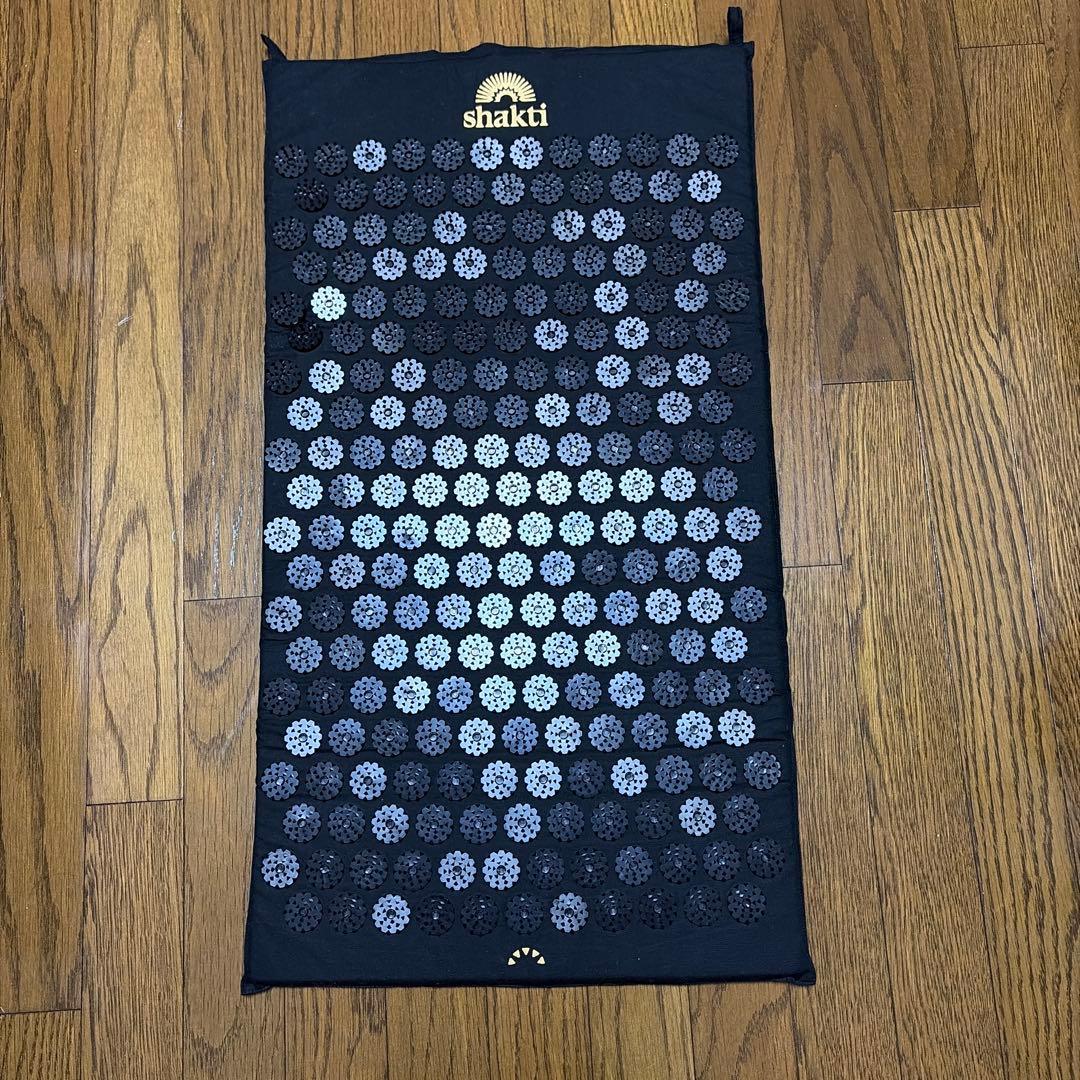 【正規品】シャクティマット　shaktimat Amazon.co.jp: 【正規品】シャクティ 指圧マット レバル② ピンク