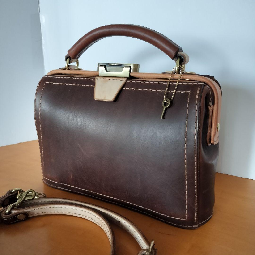 FAVOREKA ファボレカ クーペ 2way レザー ショルダーバッグ FAVOREKA ファボレカ クーペ 2way レザー ショルダーバッグ - メルカリ