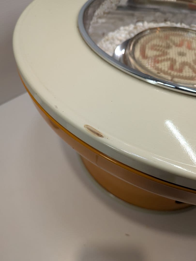 P922 昭和レトロポップ！トヨヒーター E1H-605型 遠赤外線電気あんか