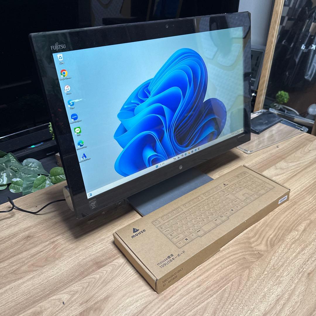 富士通ESPRIMO FH78/RD一体型 23型 i7-8GBSSD256GB