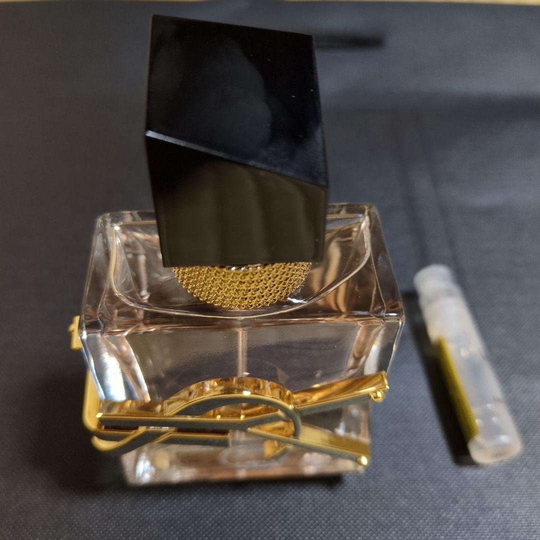 【新品未使用】 LIBRE オーデトワレ香水 30ml + 1.2ml【YSL】