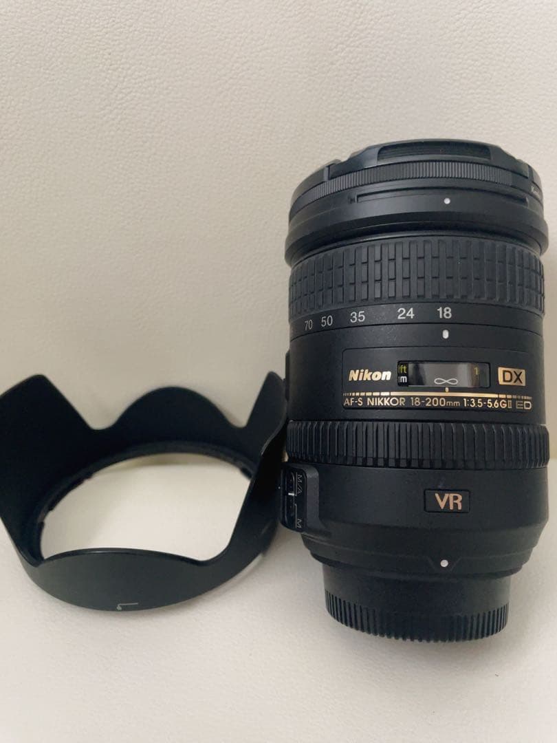 美品　Nikon AF-S 18-200mm f3.5-5.6 G II