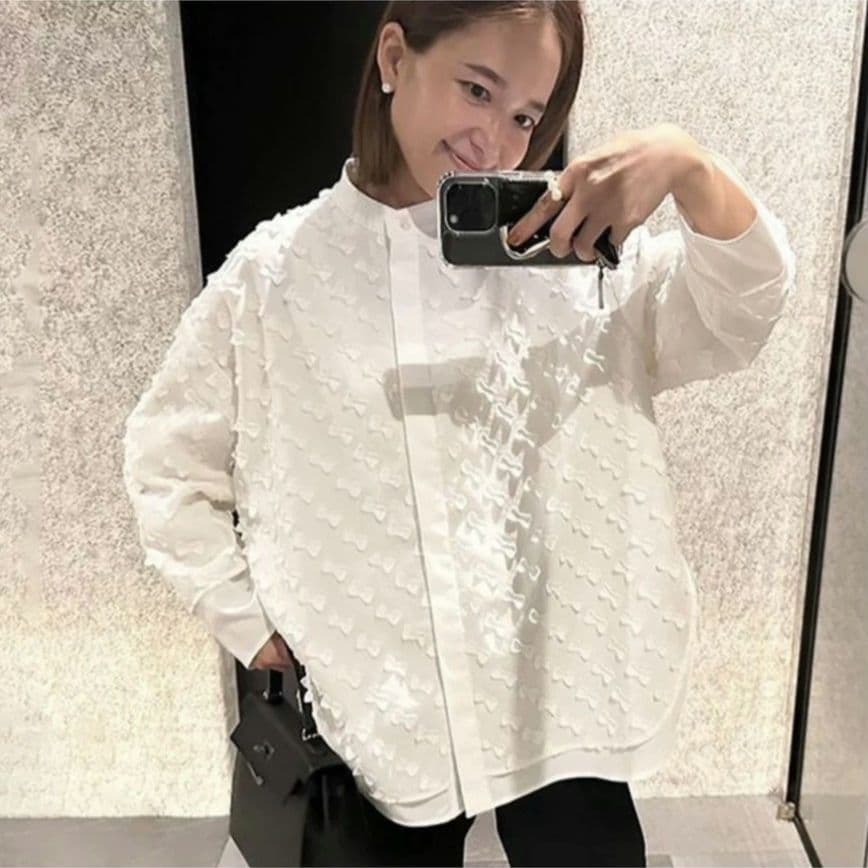 新品未使用・即日発送】yori キティリボンレイヤードブラウス | 激安