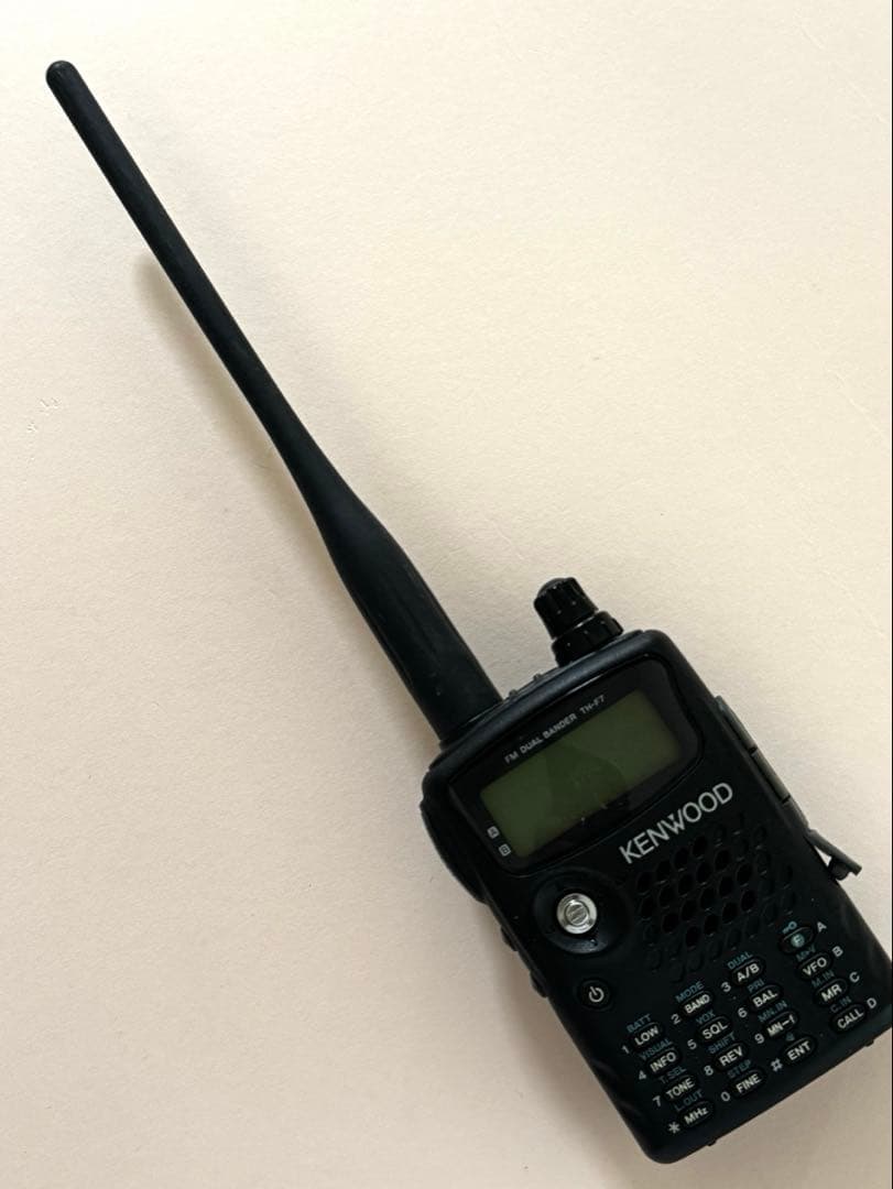 KENWOOD TH-F7アマチュアハンディ機 ケンウッド広帯域受信機付きハンディ機TH-F7