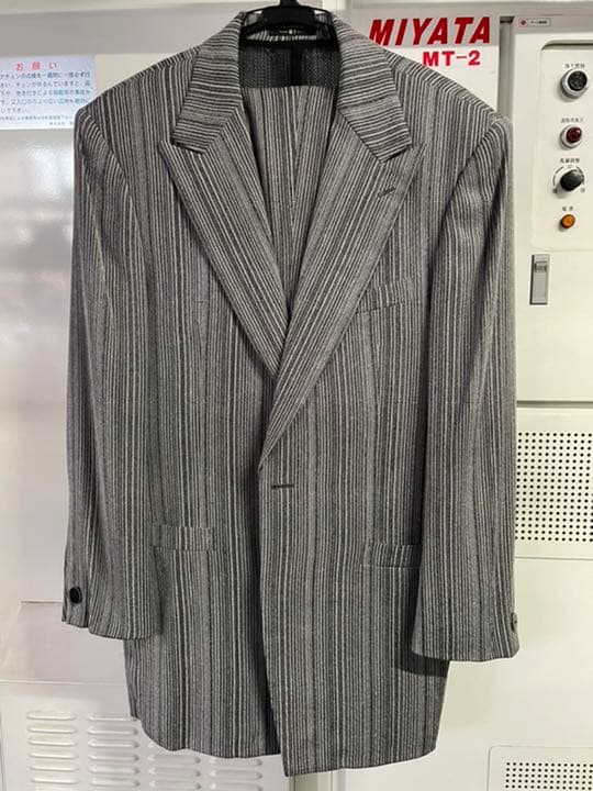 竹内力ブランド RIKI TAKEUCHI シングルスーツ ズボン2本付き - メルカリ