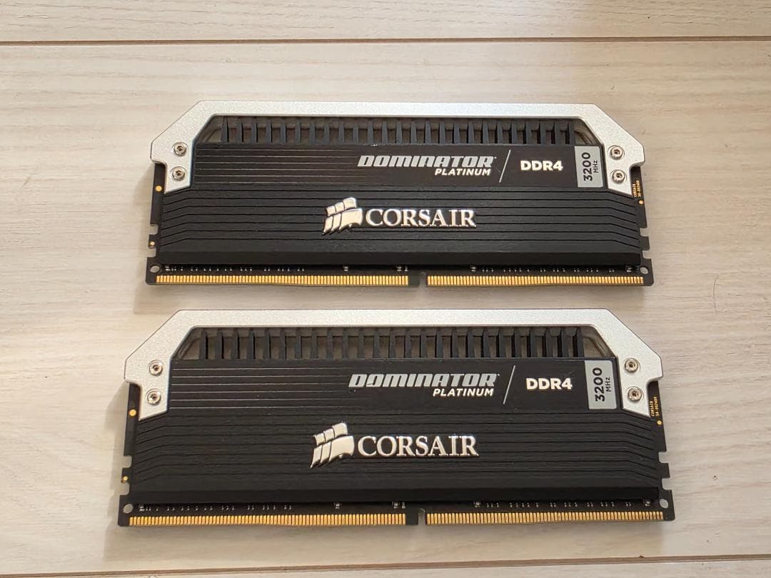 デスクトップPC用 CORSAIR DDR4-3200 16GBx2枚=32GB 楽天市場】CORSAIR DDR4-3200MHz デスクトップPC用 メモリ VENGEANCE