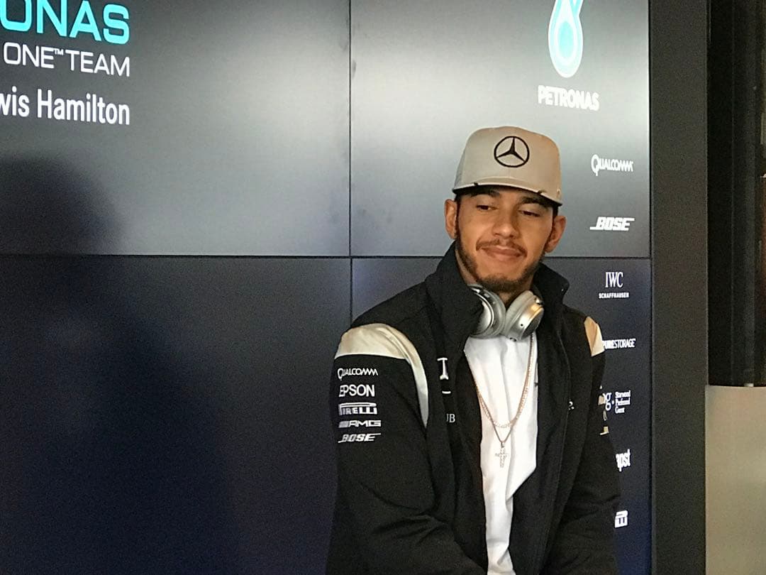 F1 メルセデス AMG ニコ&ルイス 直筆サイン キャップ - メルカリ