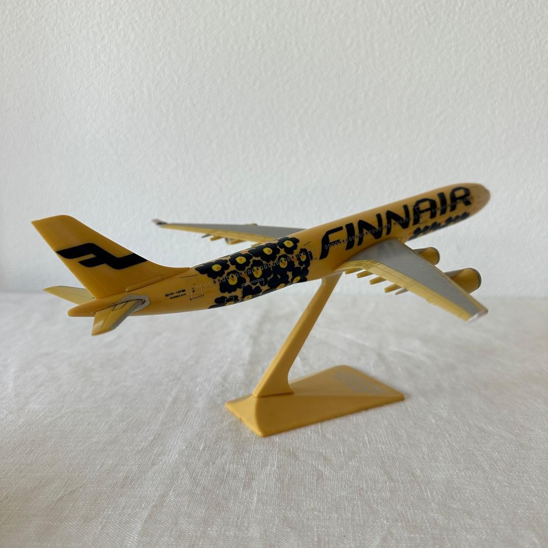 レア・機内限定】マリメッコ フィンエアー A340 模型 - メルカリ