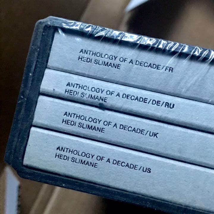 HEDI SLIMANE : ANTHOLOGY OF A DECADE 写真集