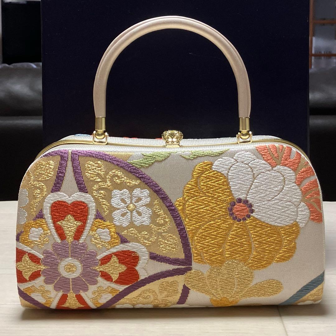 《美品》西陣織　草履バッグセット　厚底　金糸　刺繍　大きめバッグ