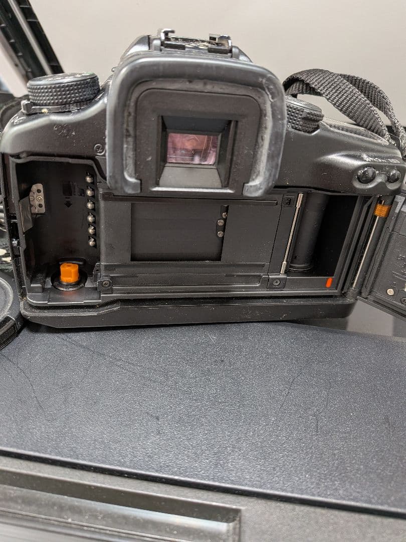 ジャンクCanon EOS 7 フィルムカメラ レンズ付き - メルカリ