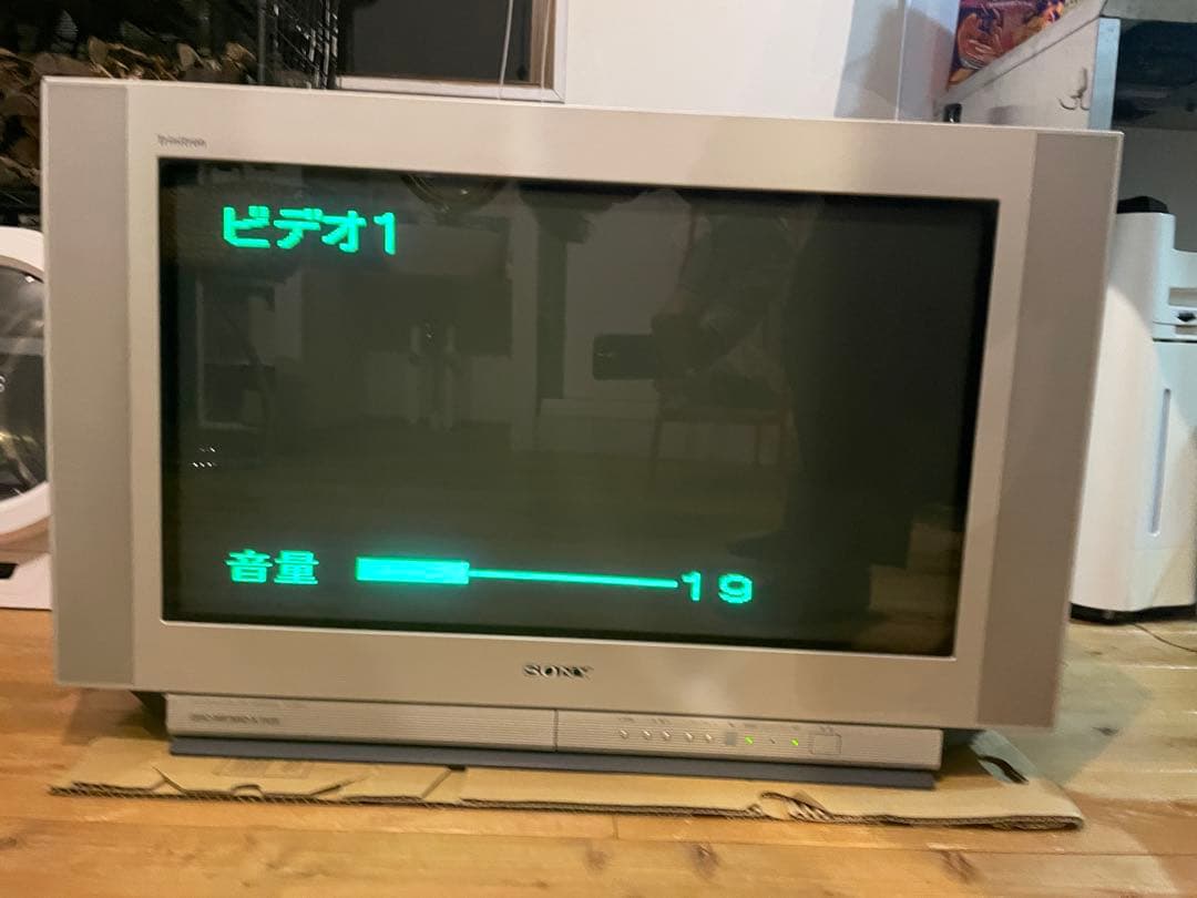 SONYトリニトロン KV-32DRX7 画面異常無 - メルカリ