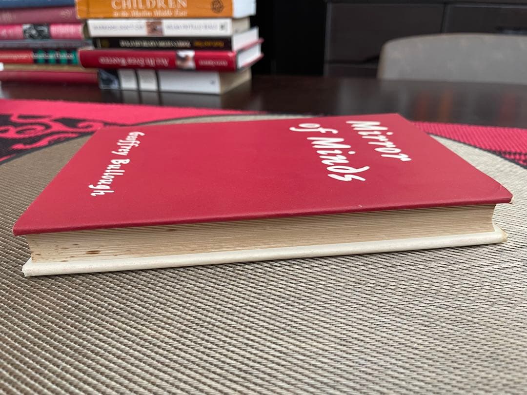 洋書 Mirror of Minds by Geoffrey Bullough