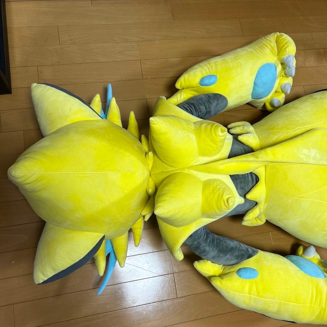 ポケモン 等身大 ゼラオラ ぬいぐるみ - メルカリ